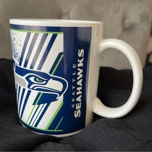 Seattle Seahawks White and Blue Mug NFL Licence NEW